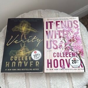 NEW Colleen Hoover Book Set “Verity & It Ends With Us”